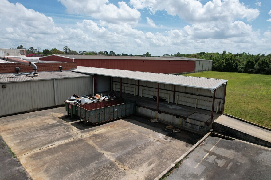 600 Haines Ave, Waycross, GA à vendre - Photo de l’immeuble – Image 3 sur 6