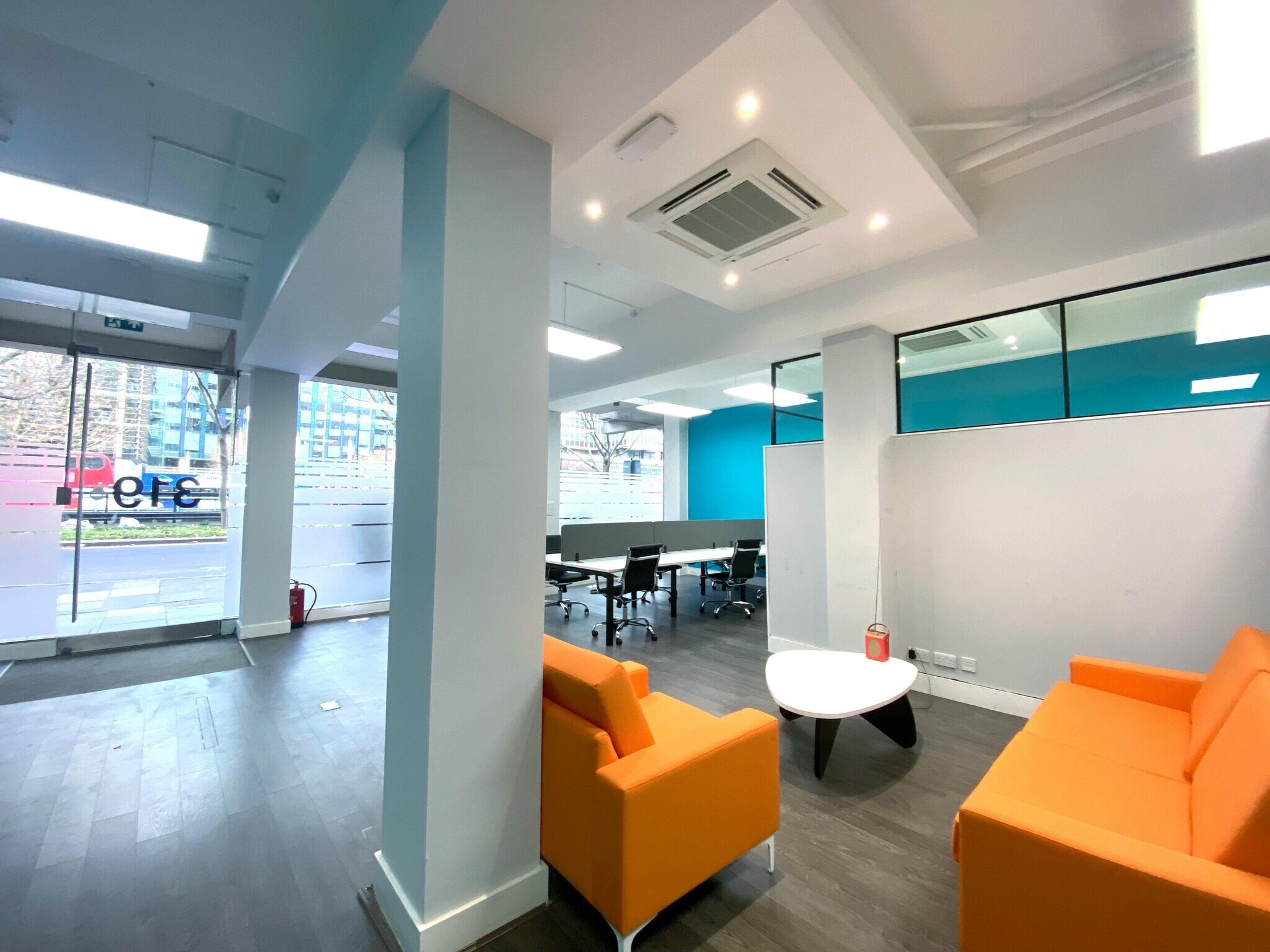 319-325 Euston Rd, Londres à louer Photo intérieure– Image 1 sur 7