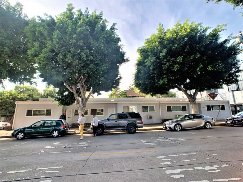 1339-1345 Wilcox Ave, Los Angeles, CA à louer - Photo principale – Image 1 sur 2