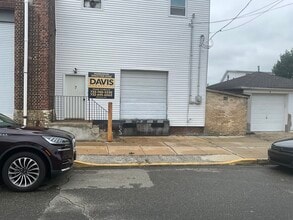8 Martin Ave, South River, NJ à louer Photo intérieure– Image 1 sur 7