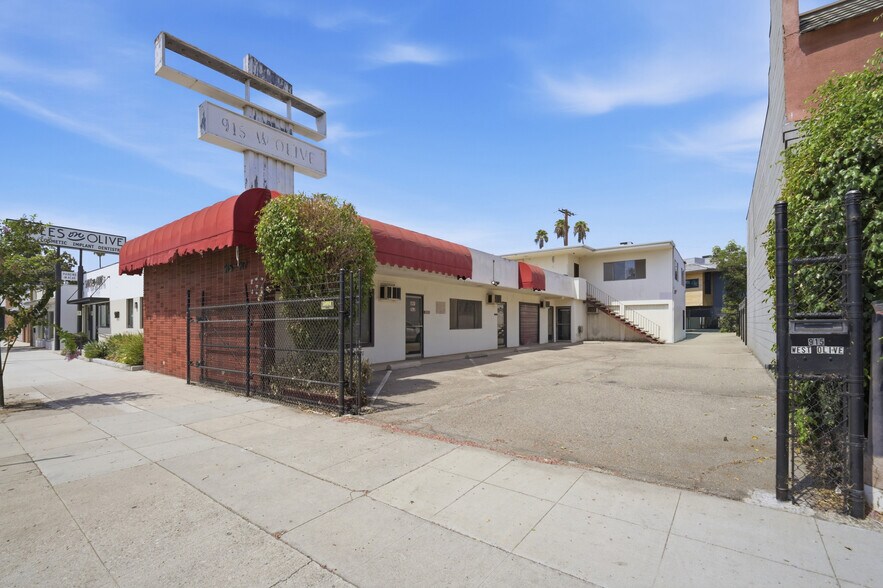 915 W Olive Ave, Burbank, CA à vendre - Photo de l’immeuble – Image 1 sur 39