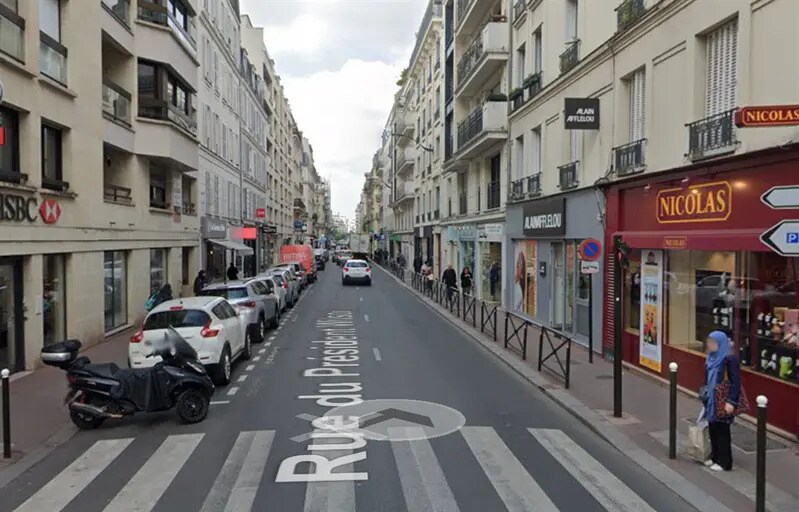 Local commercial dans Levallois-Perret à louer - Photo de l’immeuble – Image 2 sur 3