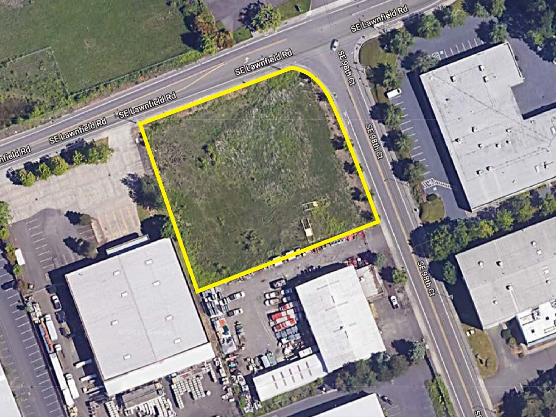 Lawnfield & 98th, Clackamas, OR à louer Photo de l’immeuble– Image 1 sur 7