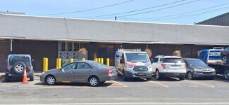 Plus de détails pour 50 Meadowbrook Rd, Brockton, MA - Local commercial à vendre