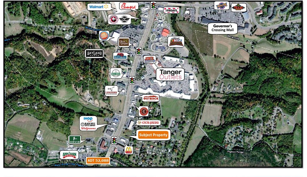 1819 Parkway, Sevierville, TN à louer - Aérien – Image 2 sur 6