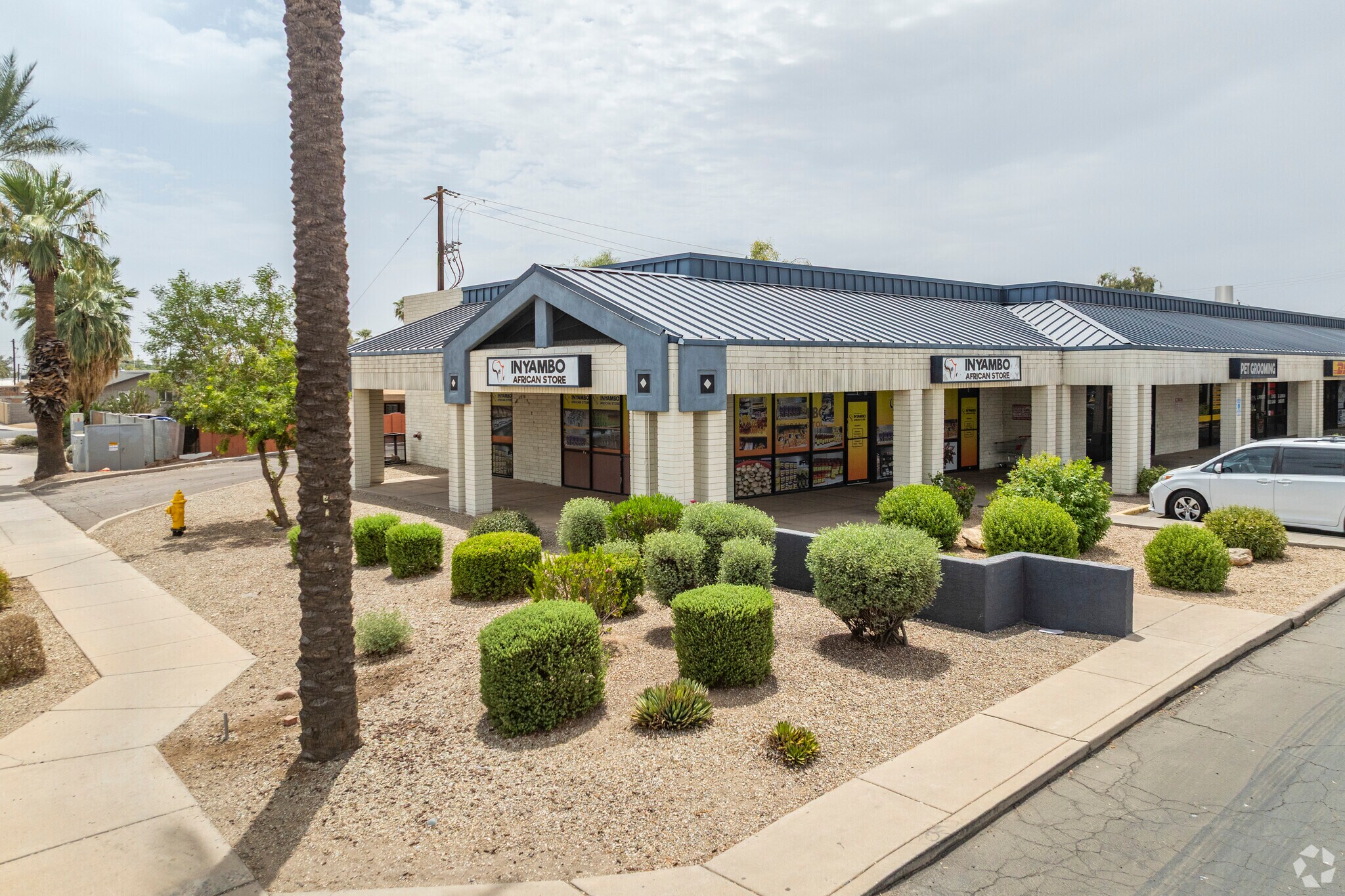 5270 N 59th Ave, Glendale, AZ à louer Photo principale– Image 1 sur 2