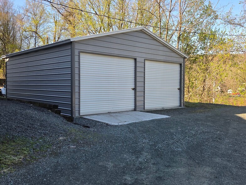 126 Grandview Ave, Honesdale, PA à vendre - Photo de l’immeuble – Image 2 sur 9