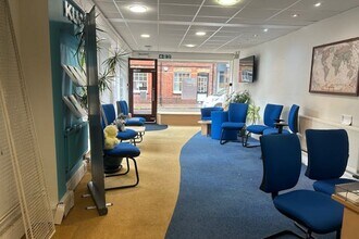 10-12 Denmark St, Wokingham à louer Photo intérieure– Image 2 sur 6