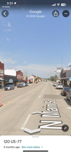 123 N Main St, El Dorado, KS à louer - Photo de l’immeuble – Image 3 sur 5