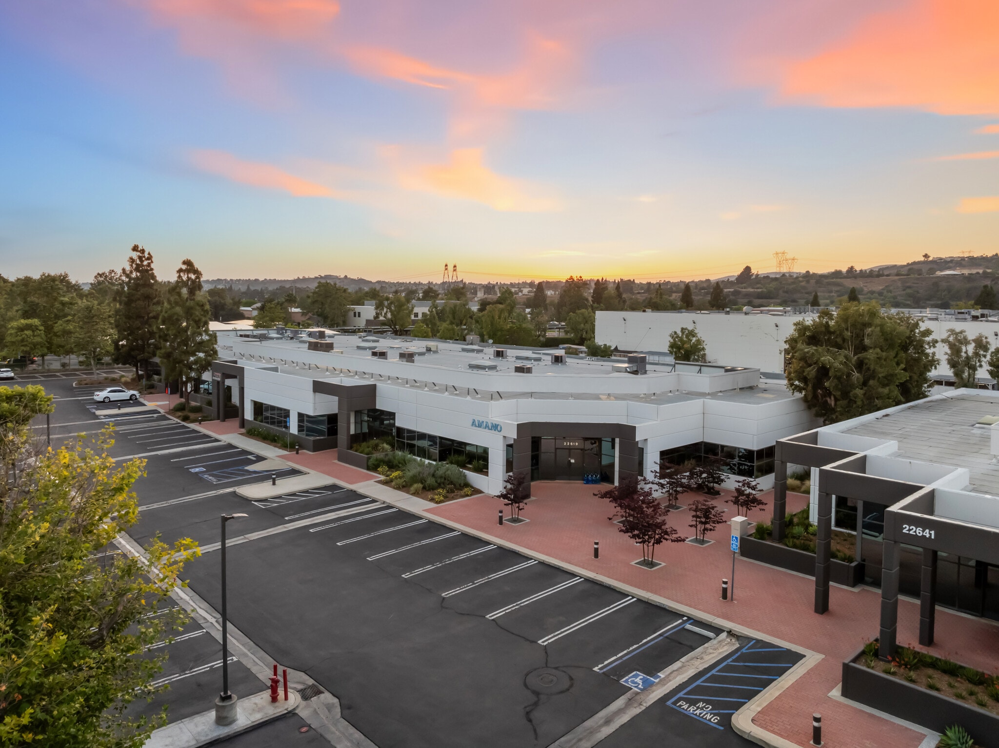 22601-22619 Old Canal Rd, Yorba Linda, CA à louer Photo intérieure– Image 1 sur 14