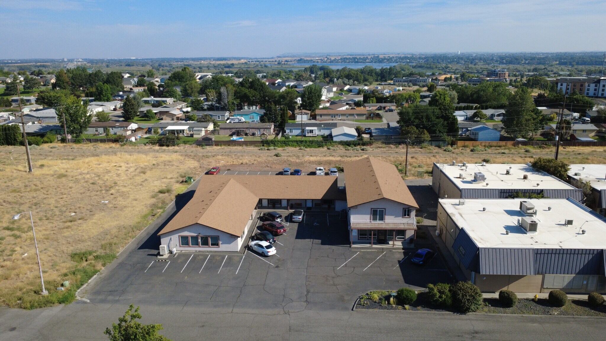 8514 W Gage Blvd, Kennewick, WA à vendre Photo principale– Image 1 sur 4