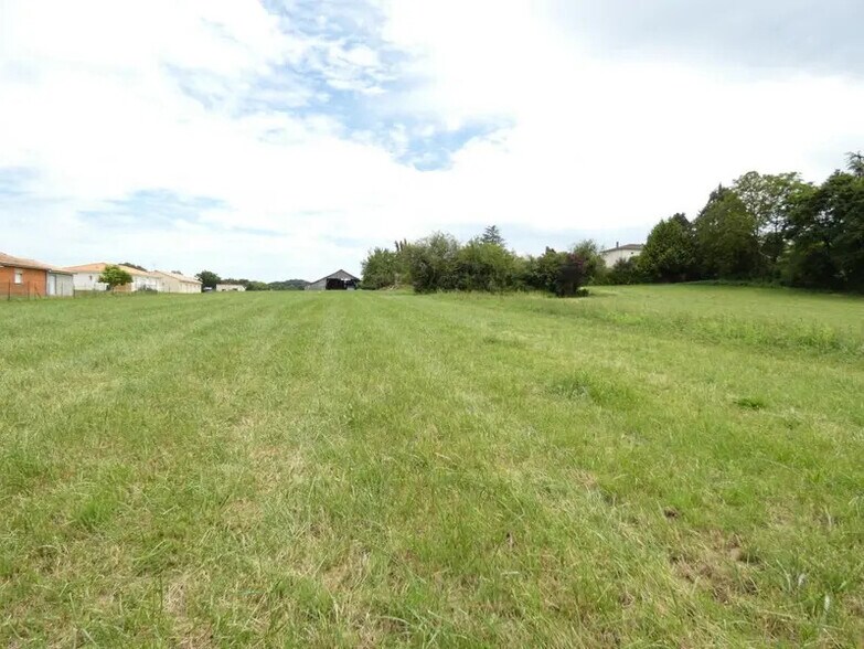 Terrain dans Saint Privat en Périgord à vendre - Photo de l’immeuble – Image 3 sur 5