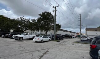 Plus de détails pour 18612 108th Ave, Cutler Ridge, FL - Industriel/Logistique à louer