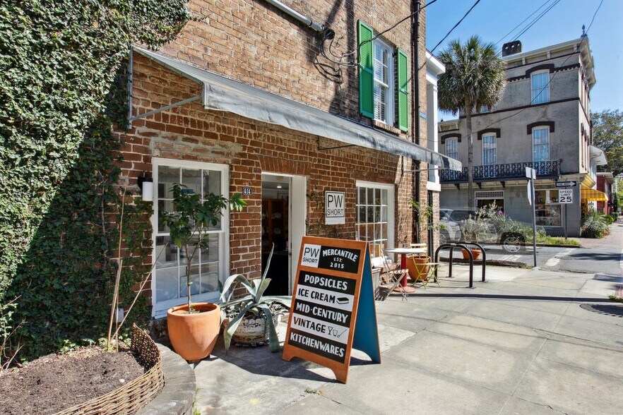 24 W Taylor St, Savannah, GA à vendre - Photo de l’immeuble – Image 2 sur 36