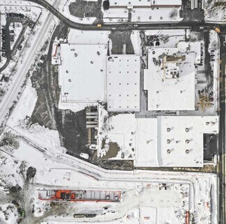 Plus de détails pour 50 Beth Nealson Dr, Toronto, ON - Industriel/Logistique à louer