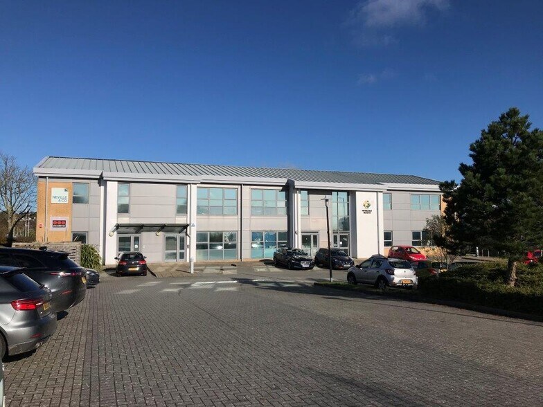 12 William Prance Rd, Plymouth à louer - Photo de l’immeuble – Image 2 sur 2
