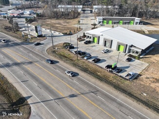 Plus de détails pour 1615 N Loop 336 E, Conroe, TX - Local d’activités à vendre