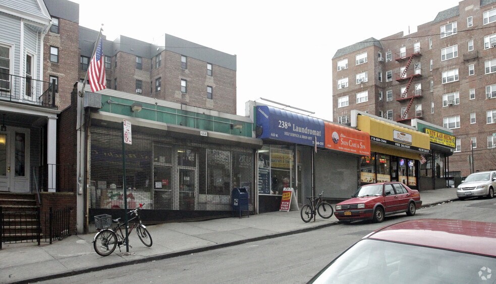 444-454 W 238th St, Bronx, NY à louer - Photo de l’immeuble – Image 2 sur 3