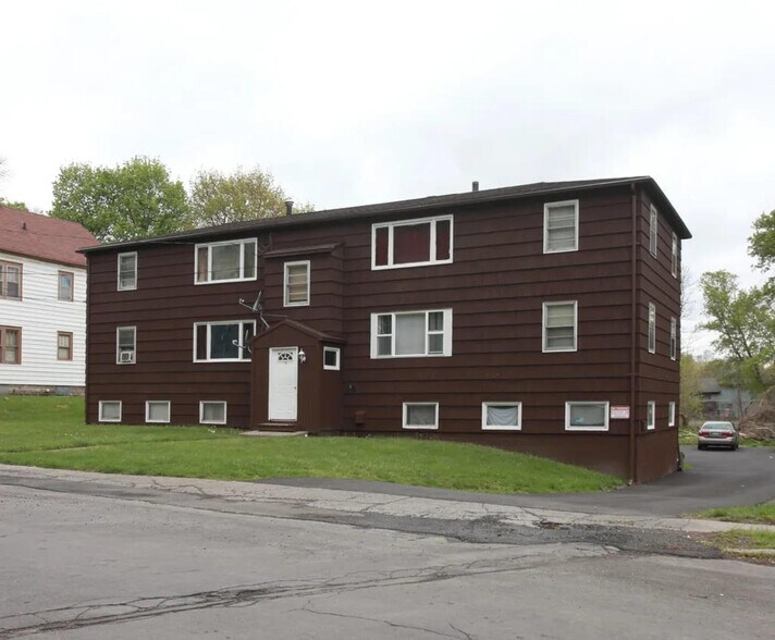 405 Fitch St, Syracuse, NY à vendre - Photo de l’immeuble – Image 2 sur 11