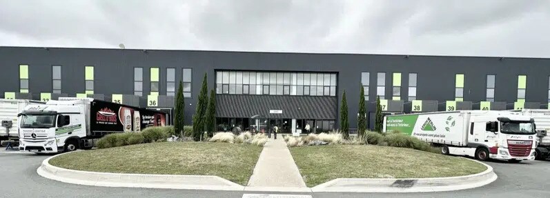 Industriel/Logistique dans Saint-Léger-de-Linières à louer - Photo de l’immeuble – Image 2 sur 5