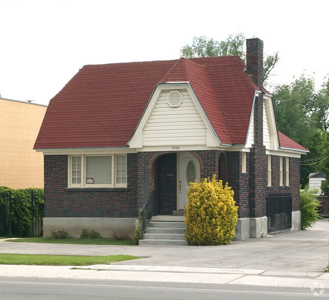 3732 S 900 E, Salt Lake City, UT à vendre - Photo de l’immeuble – Image 2 sur 8