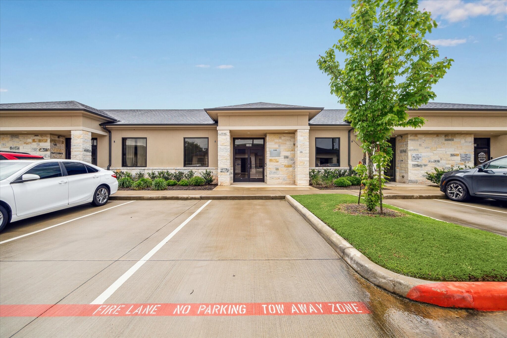 4220 Cartwright Rd, Missouri City, TX à louer Photo de l’immeuble– Image 1 sur 21