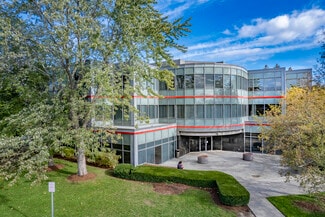 Plus de détails pour 1599 Hurontario St, Mississauga, ON - Bureau à louer