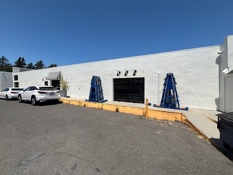 807 Soscol Ave, Napa, CA à louer - Photo de l’immeuble – Image 2 sur 18