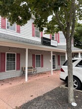 364 N Main St, Manahawkin, NJ à louer Photo de l’immeuble– Image 1 sur 2