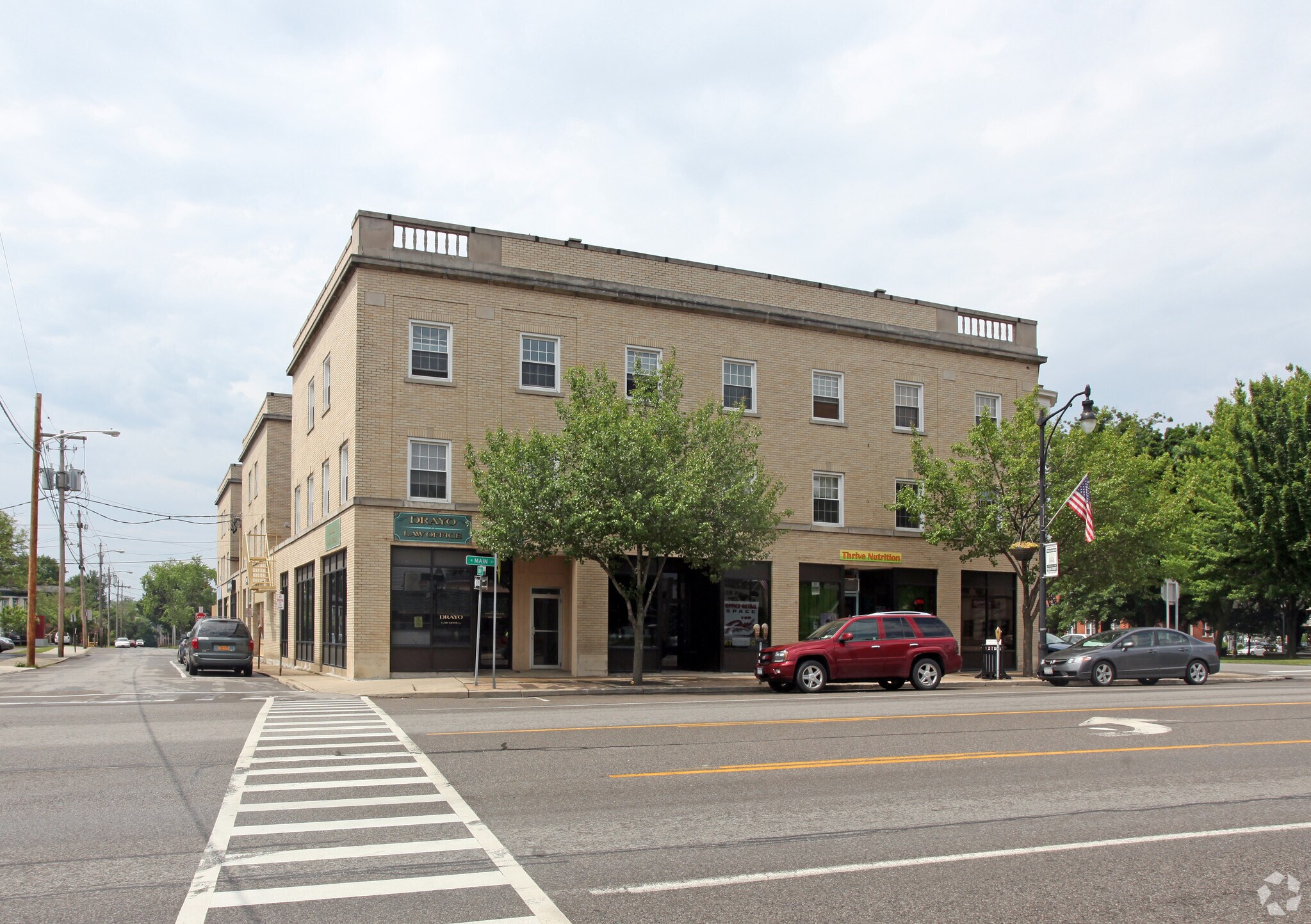 1 Park Place Ave, Fredonia, NY à louer Photo principale– Image 1 sur 17