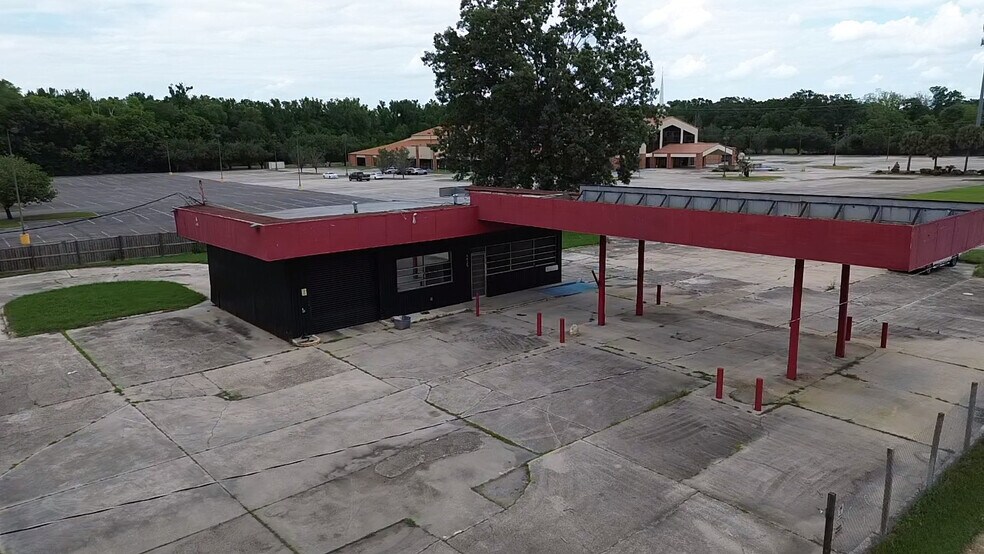 6435 Winbourne Ave, Baton Rouge, LA à louer - Photo principale – Image 1 sur 4