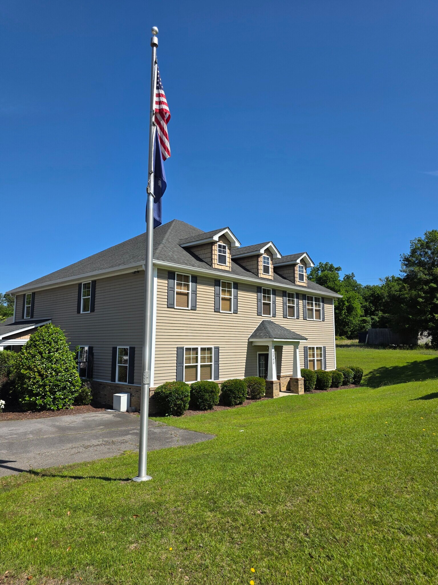 2240 Frink St, Cayce, SC à vendre Photo principale– Image 1 sur 10