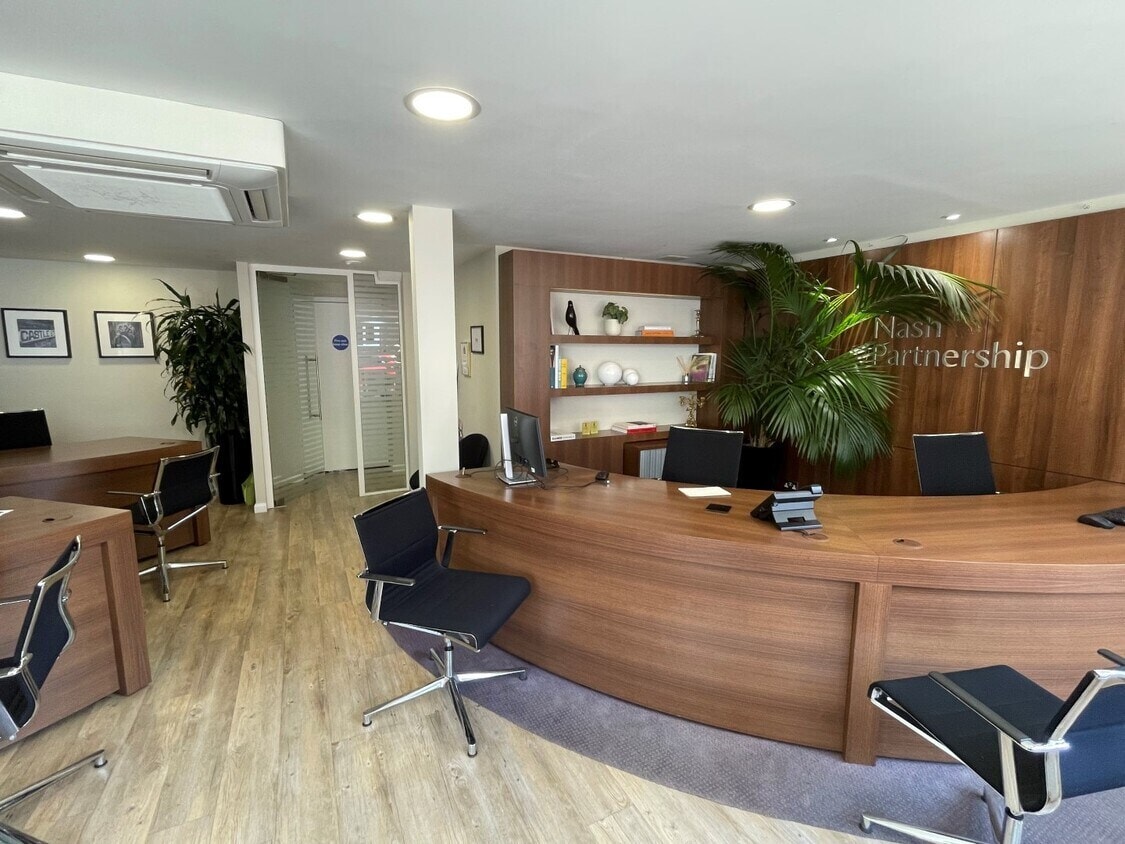 152 High St, Berkhamsted à louer Photo intérieure– Image 1 sur 2