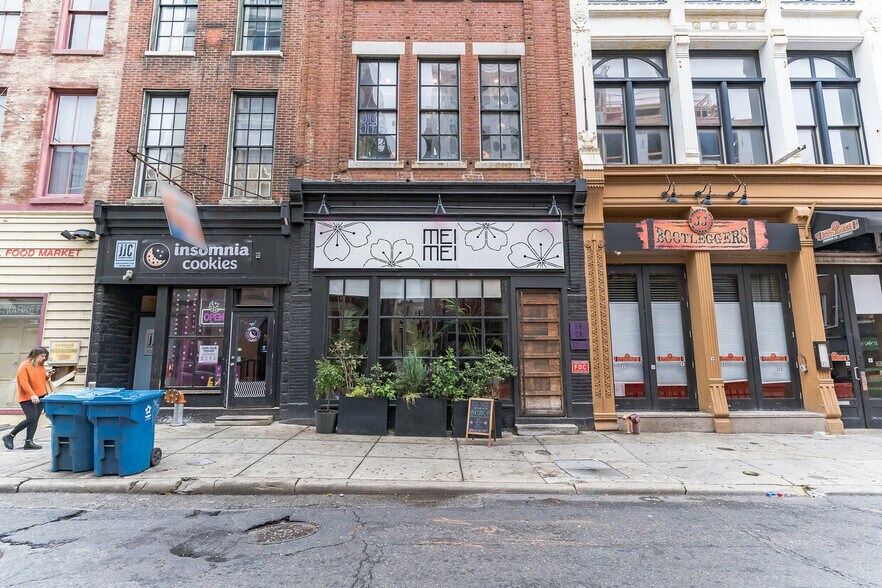 33 S 2nd St, Philadelphia, PA à louer - Photo de l’immeuble – Image 3 sur 6