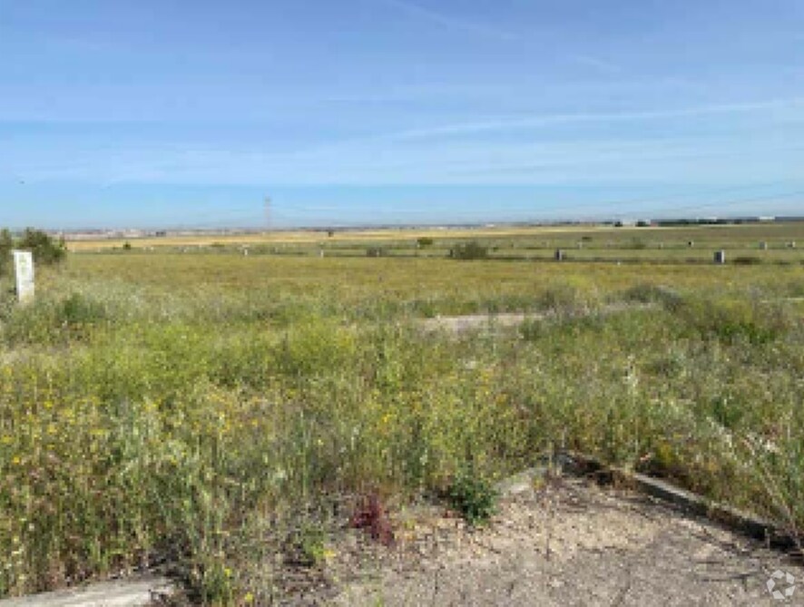 Terrain dans Numancia de la Sagra, Toledo à vendre Photo principale– Image 1 sur 5