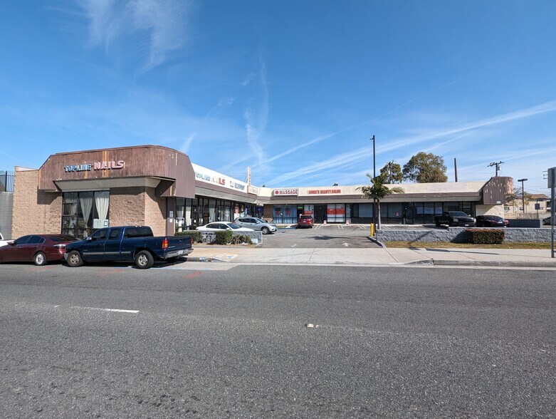 4501 Artesia Blvd, Lawndale, CA à vendre - Photo de l’immeuble – Image 3 sur 16
