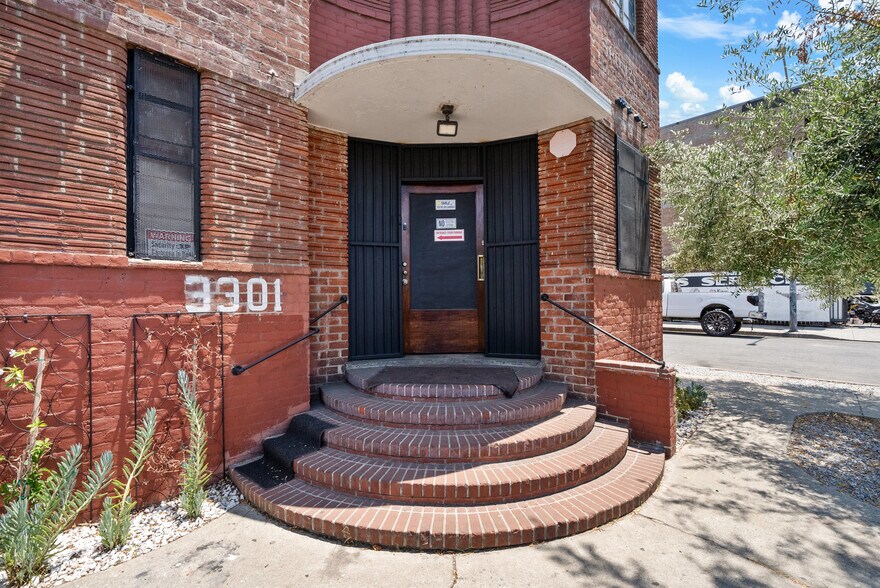 3301 E 14th St, Los Angeles, CA à vendre - Photo de l’immeuble – Image 2 sur 20