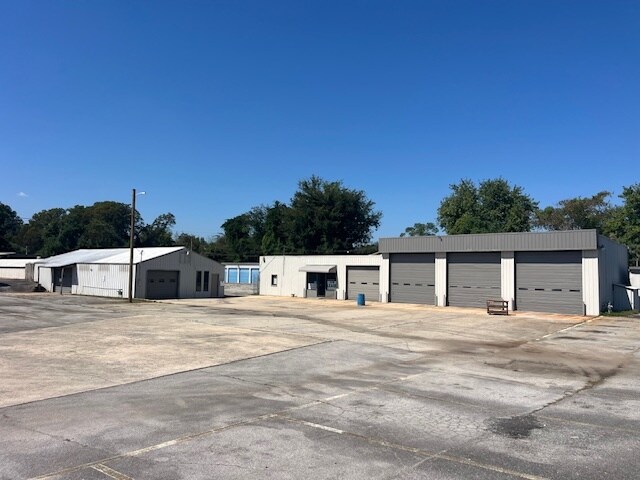 1837 Moulton St W, Decatur, AL à louer - Photo de l’immeuble – Image 1 sur 21