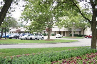 33510 Schoolcraft Rd, Livonia, MI à vendre Photo intérieure– Image 1 sur 5