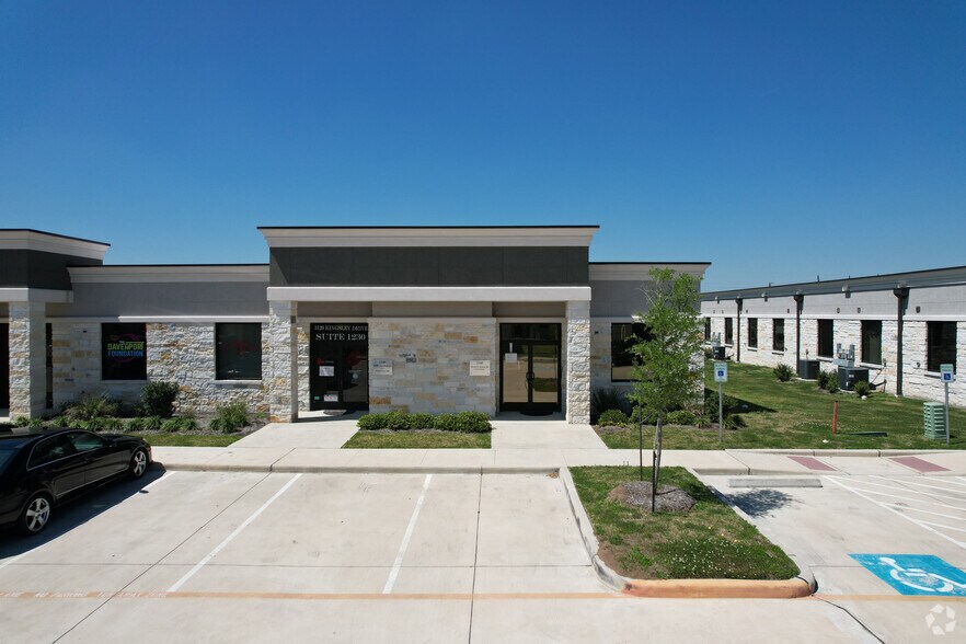 3129 Kingsley Dr, Pearland, TX à louer - Photo de l’immeuble – Image 2 sur 10