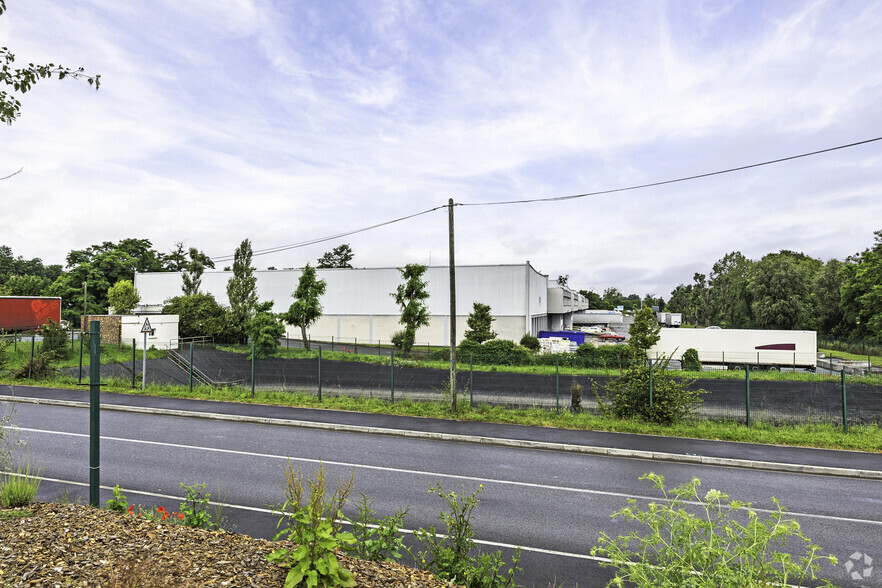 Industriel/Logistique dans Herblay à louer - Photo de l’immeuble – Image 2 sur 2