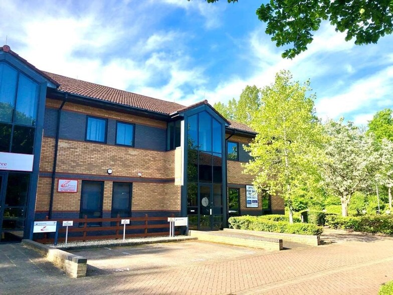 Trinity Way, Banbury à vendre - Photo de l’immeuble – Image 2 sur 27