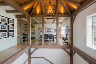 6039 196 St, Surrey, BC à louer Photo intérieure– Image 1 sur 27