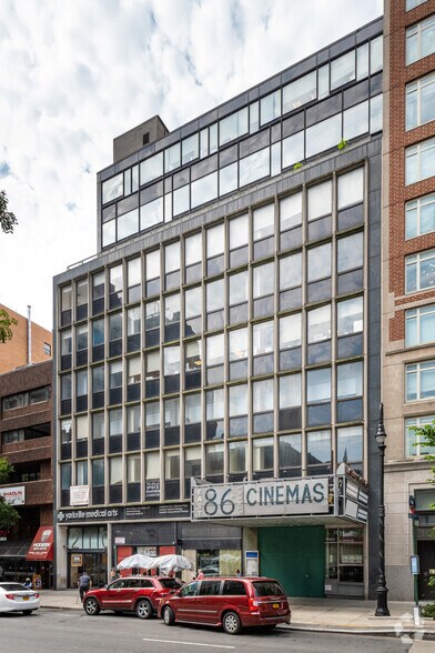 210 E 86th St, New York, NY à vendre - Photo de l’immeuble – Image 2 sur 8