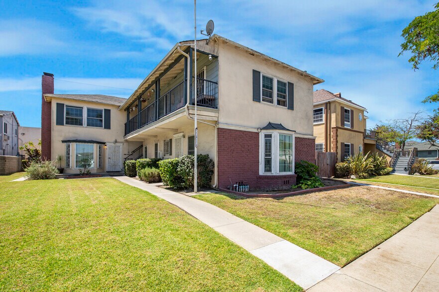 2414 W 85th St, Inglewood, CA à vendre - Photo de l’immeuble – Image 2 sur 16