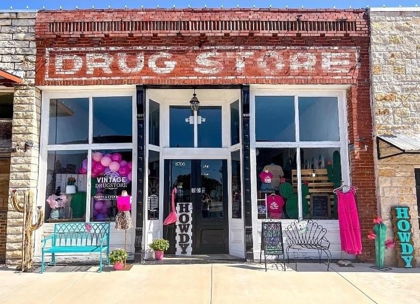 8706 W US Highway 377, Tolar, TX à louer Photo intérieure– Image 1 sur 19