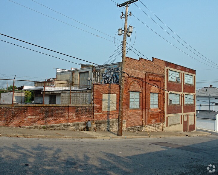 421 Section St, Springfield, OH à vendre - Photo de l’immeuble – Image 3 sur 7