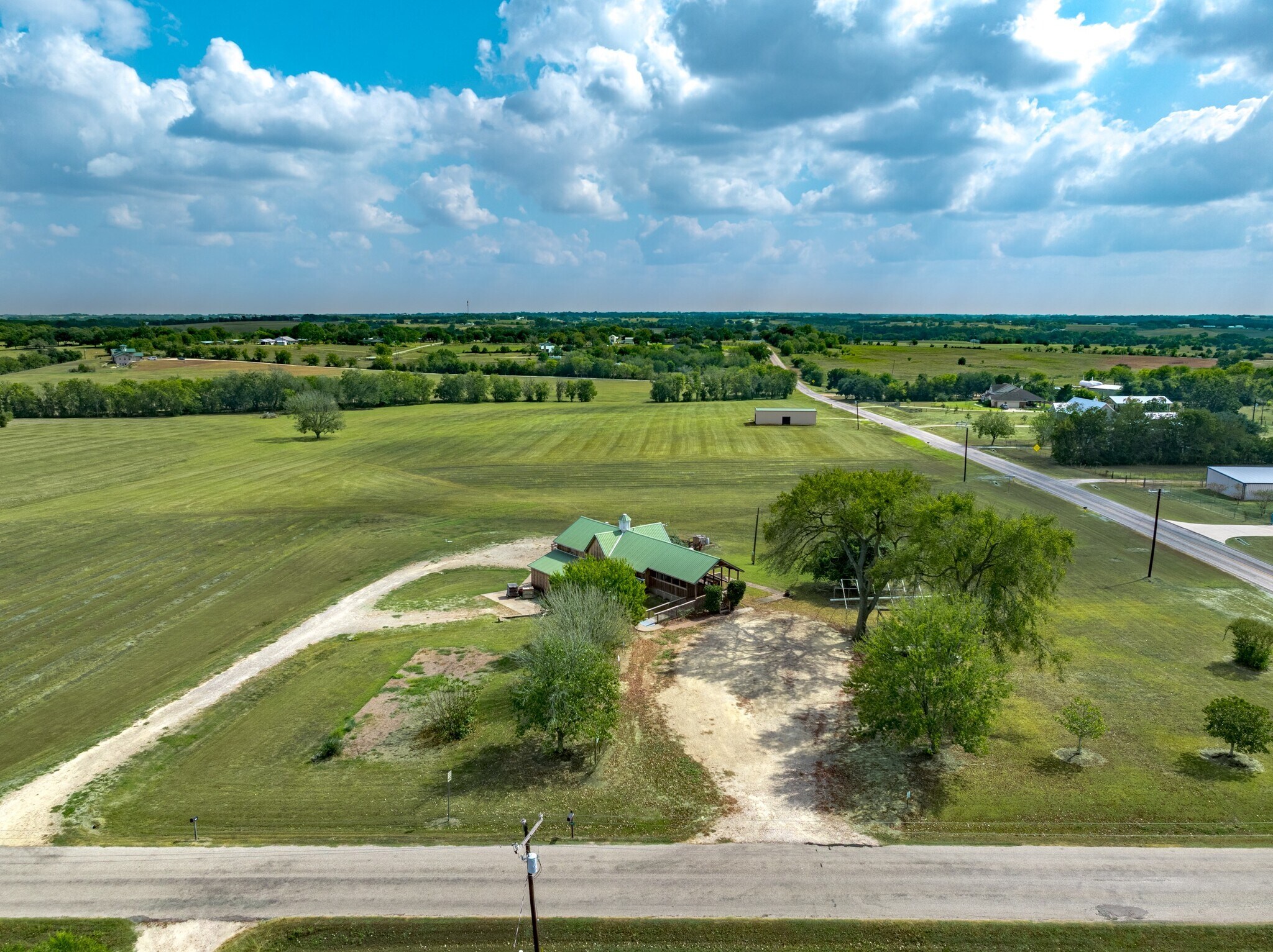 1441 Salem Rd, Brenham, TX à vendre Photo de l’immeuble– Image 1 sur 36