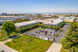 Plus de détails pour 7901 Oakport St, Oakland, CA - Bureau à louer