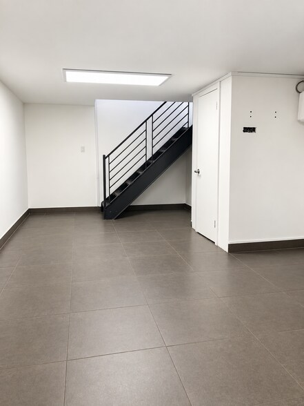 578 Bushwick Ave, Brooklyn, NY à louer - Photo de l’immeuble – Image 3 sur 4